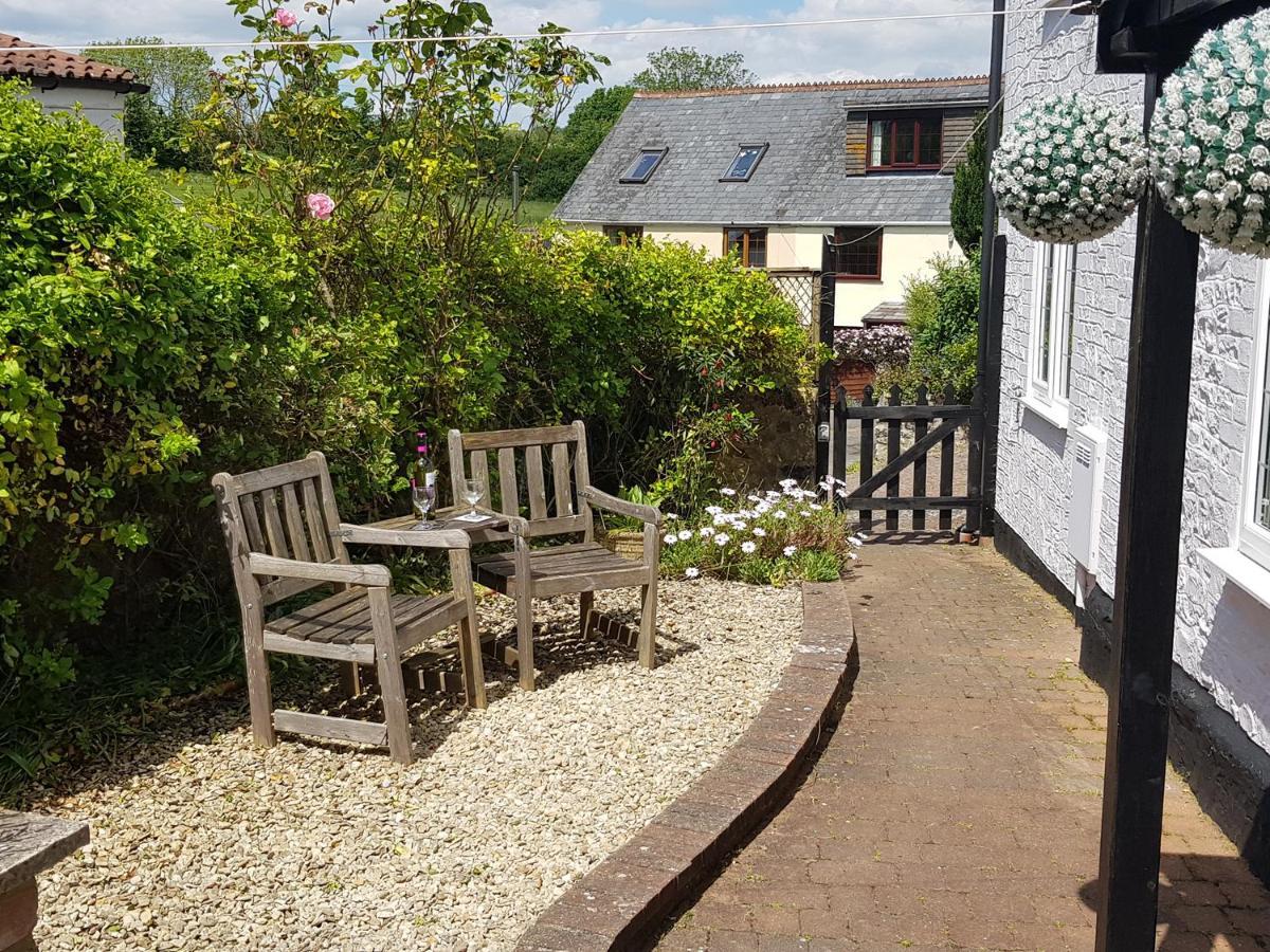 Rose Cottage Chard Bagian luar foto